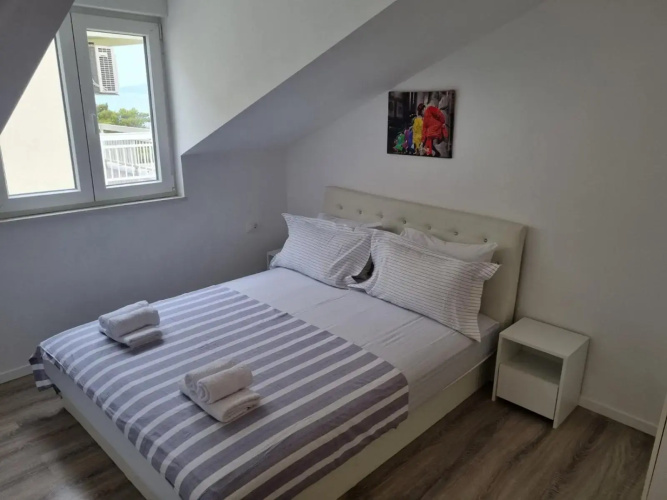 Apartmani Tolj