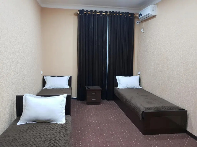 Marvarid Hotel