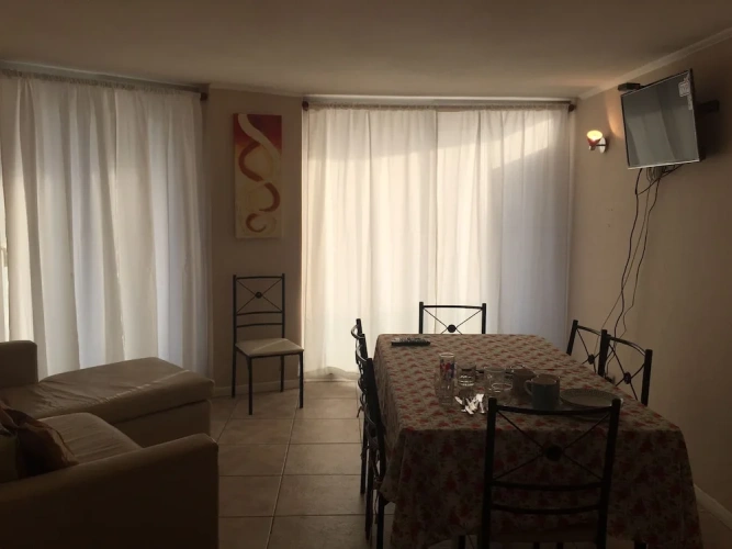 3 Bedrooms Apartment