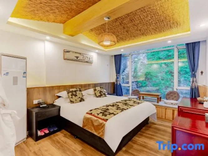 Superior Duplex Suite with balcony