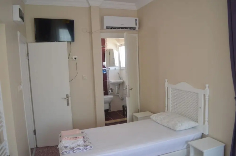 Kiyi Motel