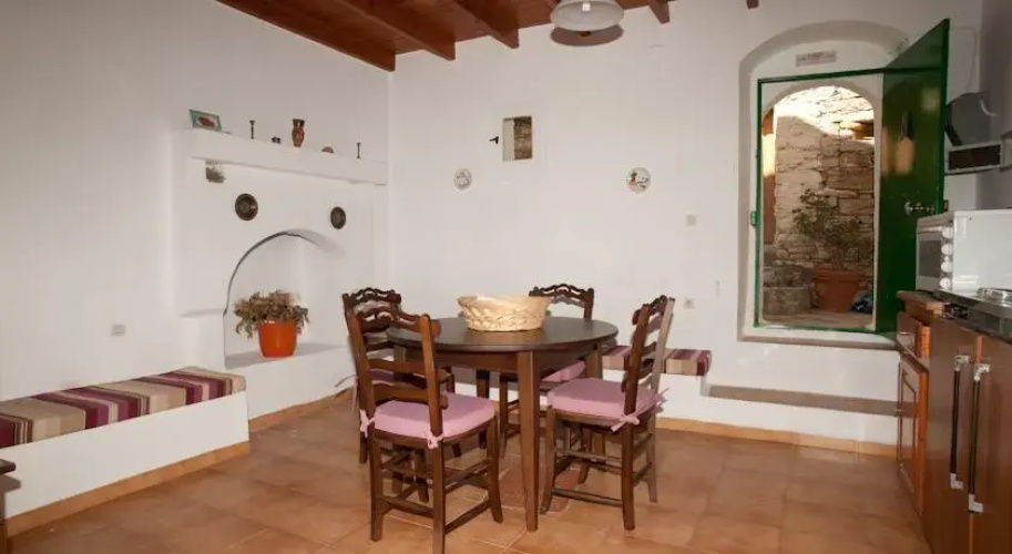 Villa Eftychia