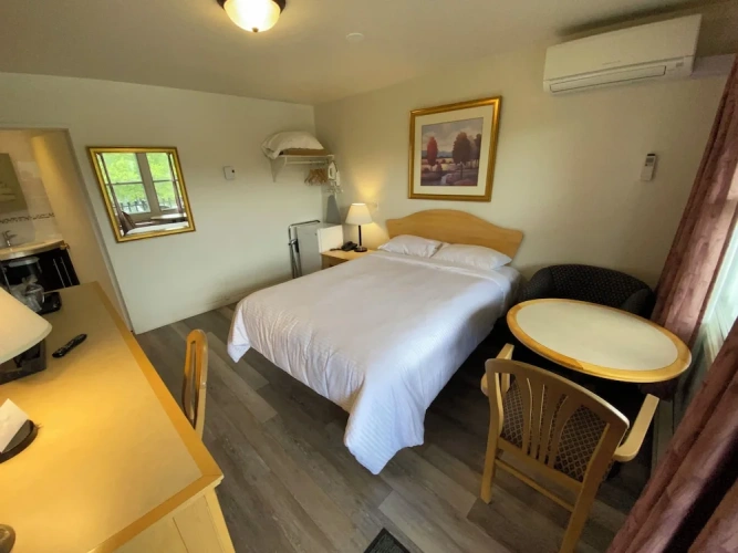 Economy Double room with river view