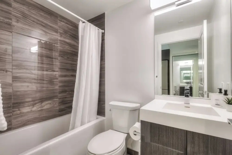 Eaton Center Suites &  Towers