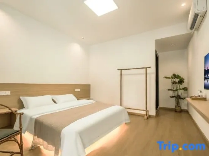 Standard Double room with garden view