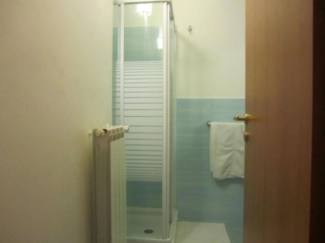 Hostel H24