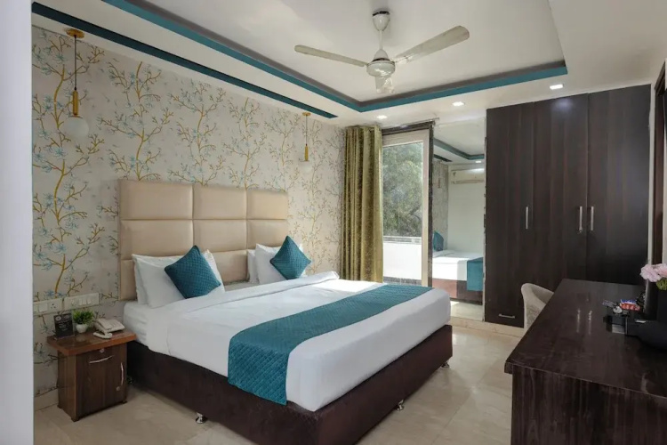 The Bed and Rock