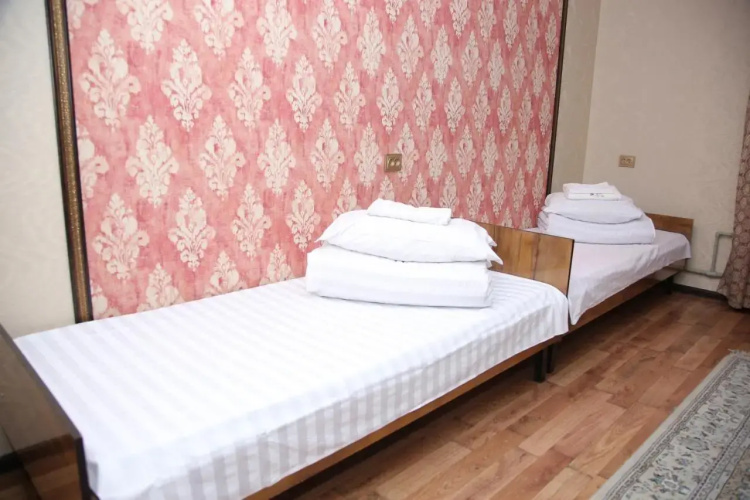 MEDI Guest House