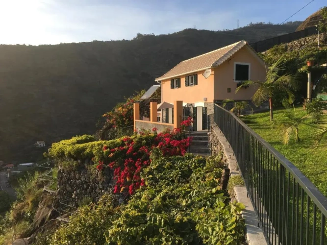 1 Bedroom Double Cottage