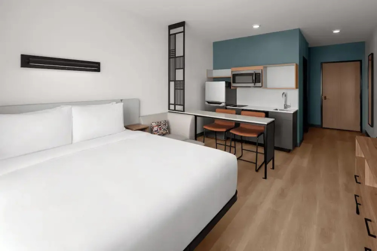 StudioRes by Marriott, Newnan