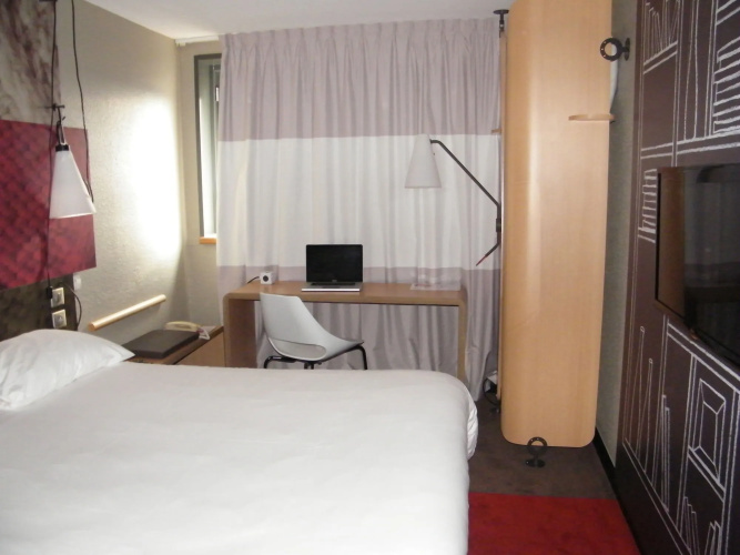 ibis Valence Sud