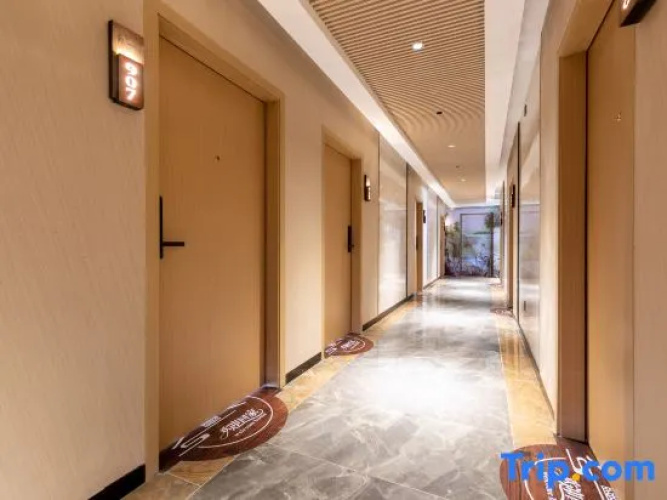 Yangjiang Feili Hotel