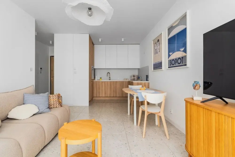 Letnicka Offline by Grand Apartments