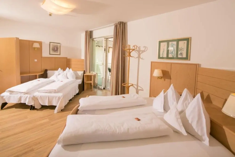 Superior Double room with balcony