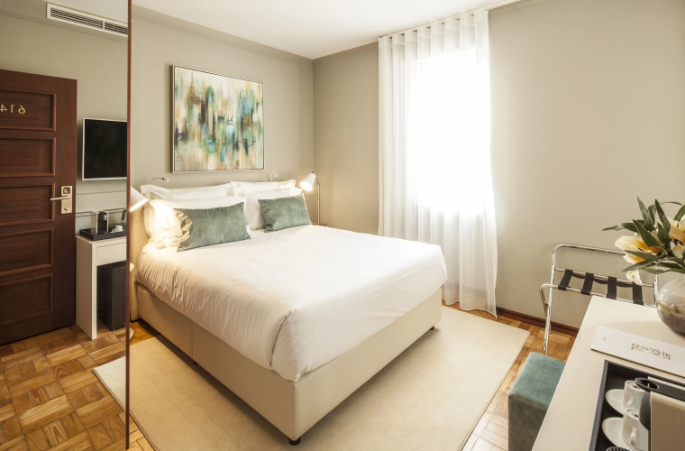 Luzeiros Suites