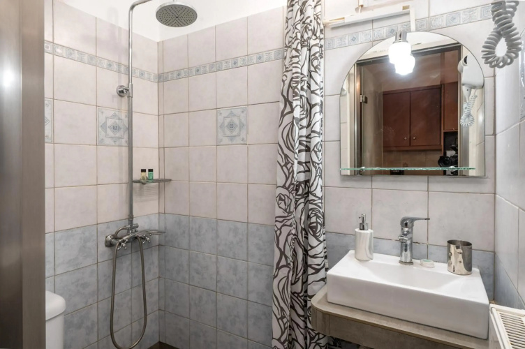Adonino Apartment