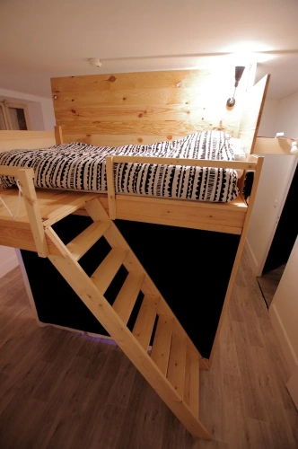 Comfort Quadruple room with courtyard view