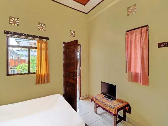 OYO 91208 Suana Guest House