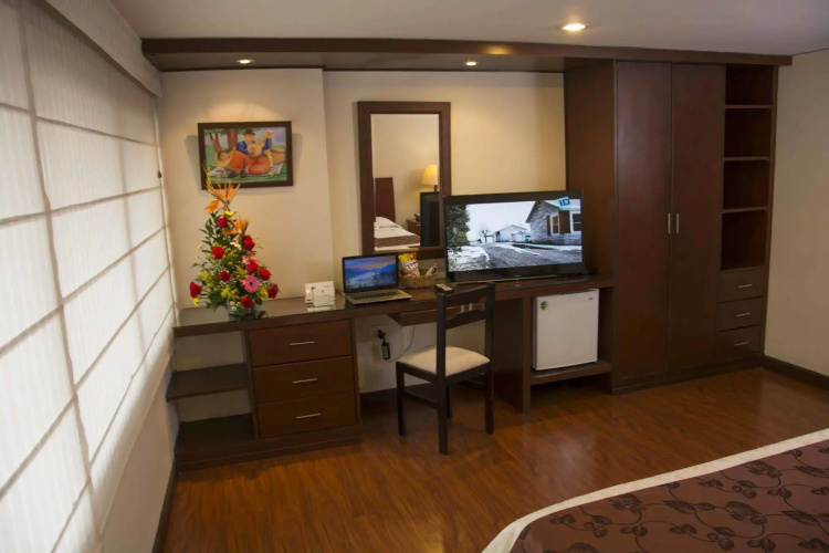 Hotel La Sabana