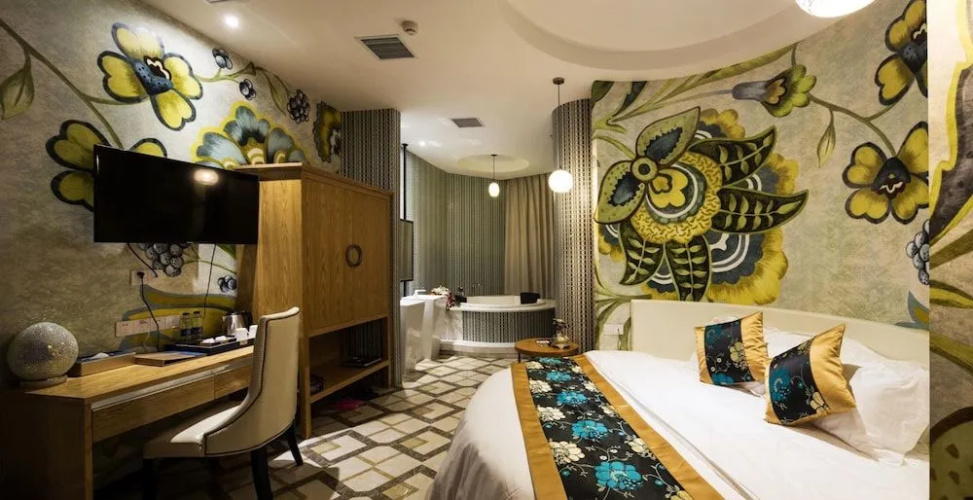 Wuhan Wanchen Theme Hotel