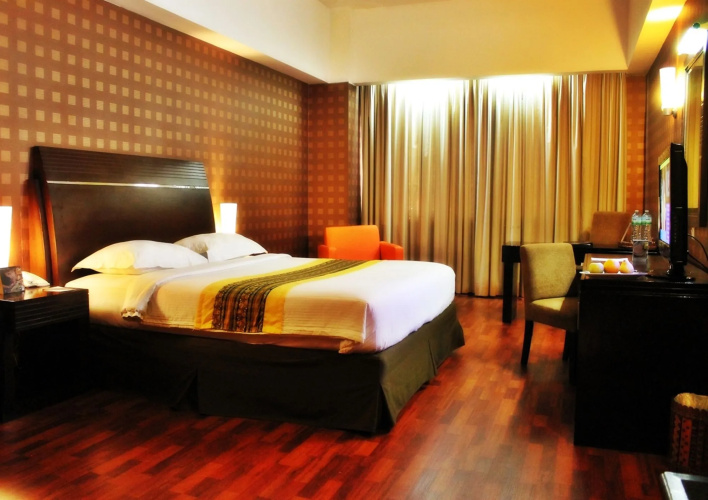 Grand Elite Hotel