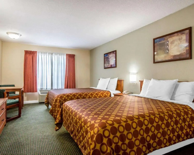 Hotel Avenida, San Clemente Beach