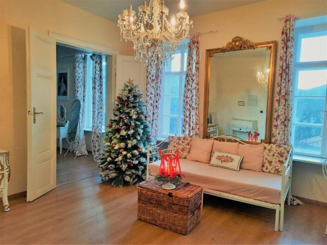 3 Bedrooms Apartment