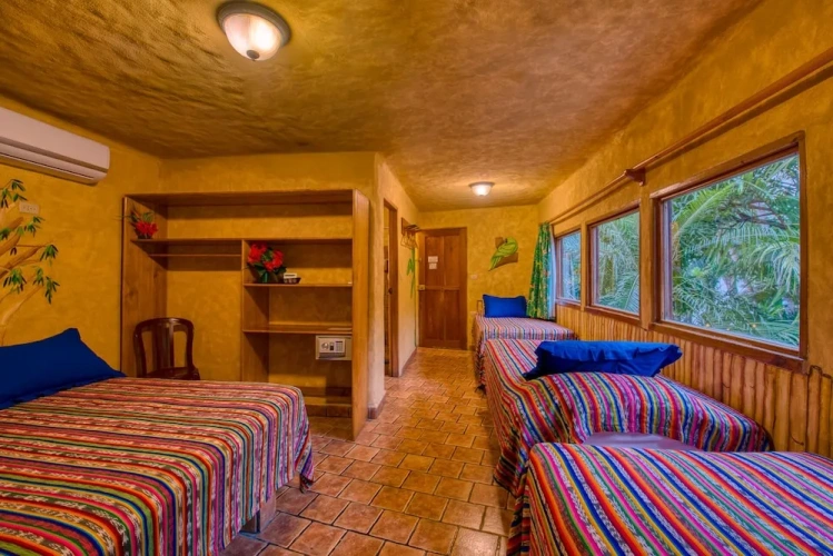 Standard Quintuple room