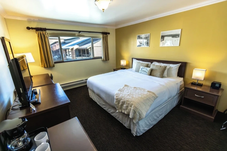 Classic room