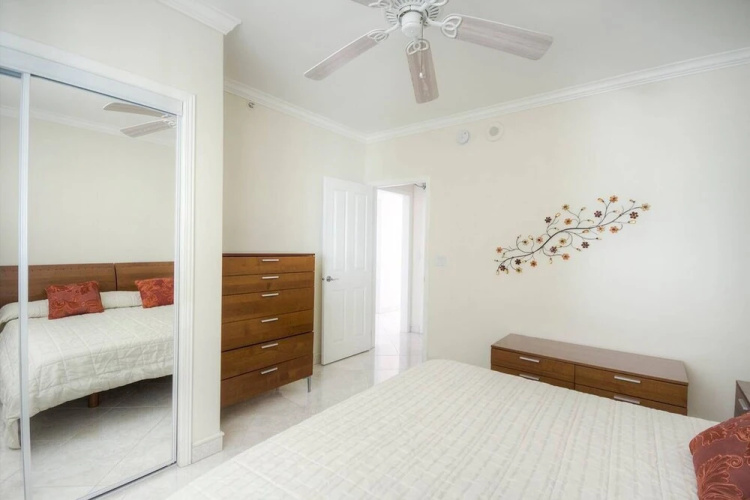 Le Marina Bay PH5 - Condo 4 People, Sunny Isles