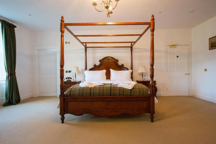 Islay House