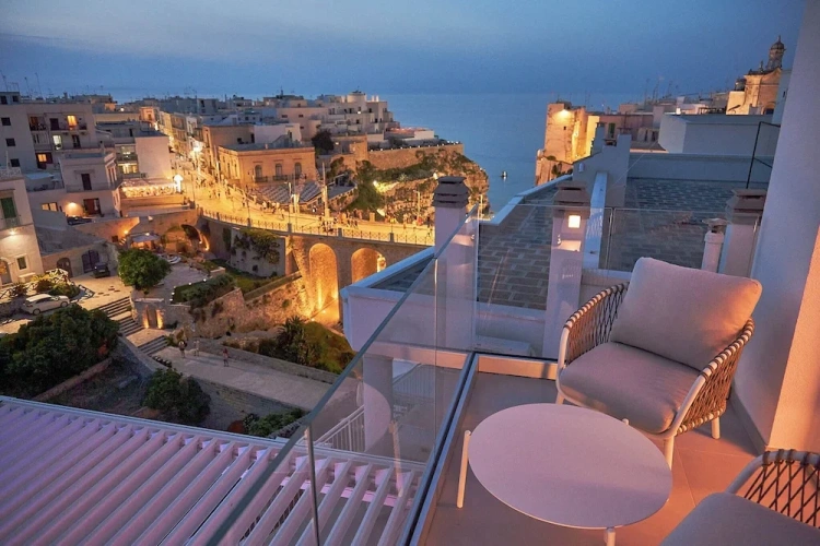 Standard Double room with balcony and with sea view