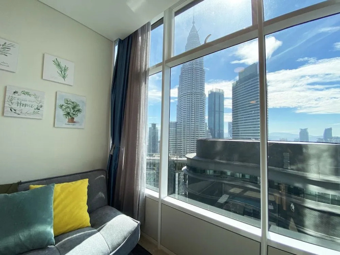 Sky Suite KLCC by Summer