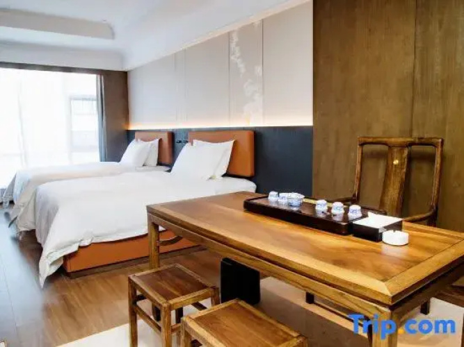 Hua Zhe Hotel