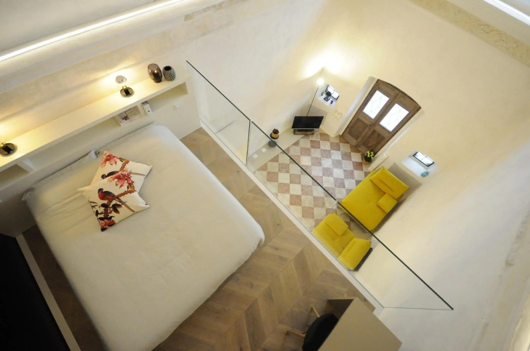 Holliday Charming Home