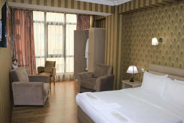 Фотография номера гостиницы L Plaza Hotel