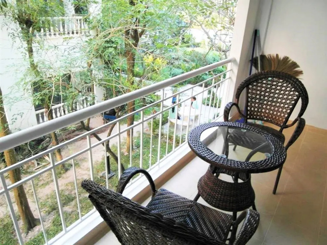 Large Studio Baan Suan Lalana