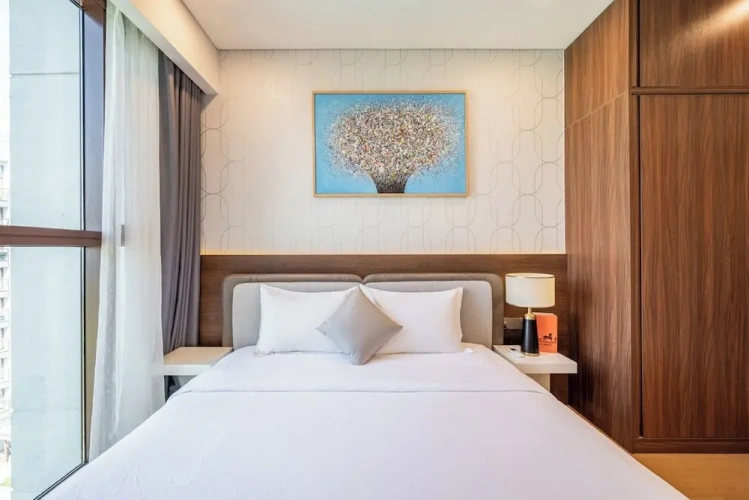 1 Bedroom Grand Club Suite with city view