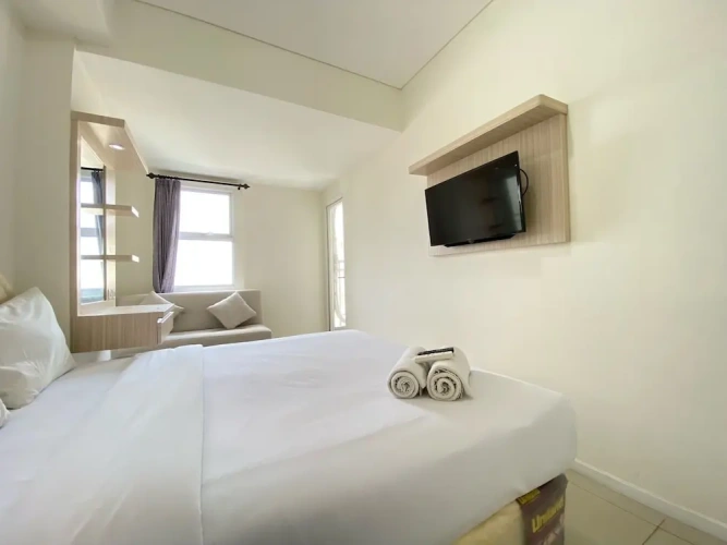 Homey Furnished 2Br Apartment At Parahyangan Residence