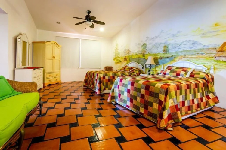 Joya de Pichilingue - Villa con piscina