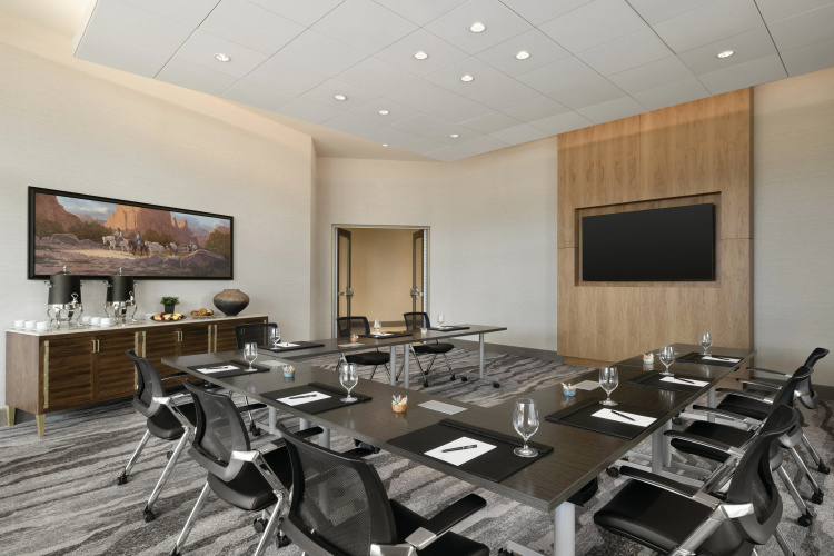 Hilton North Scottsdale at Cavasson photo 22