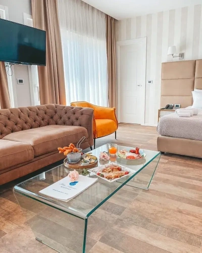 Deluxe Suite