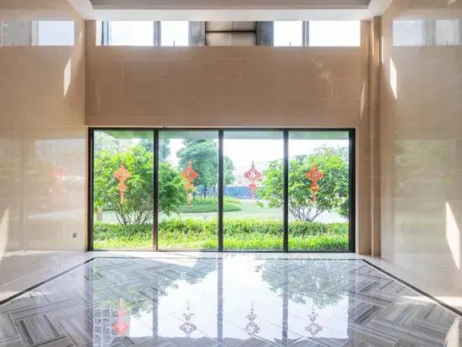 Molis International Apartment