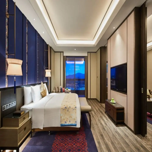Deluxe Suite with balcony