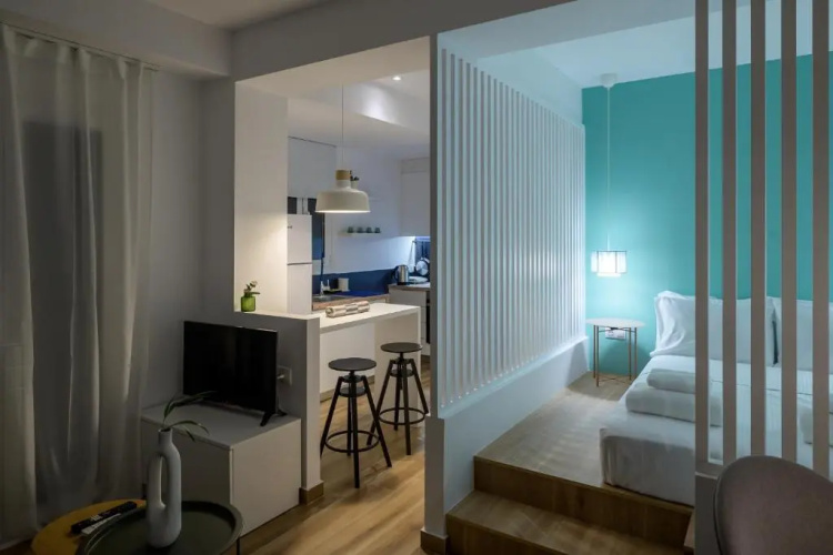 Alyvia Central Apartment 2