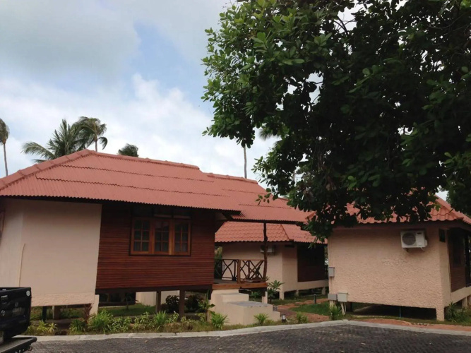 Dome Lay Beach Resort