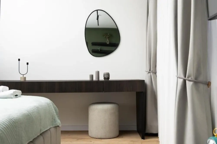Standard Double room with city view