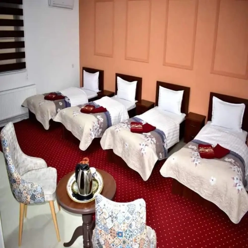 Quadruple Suite