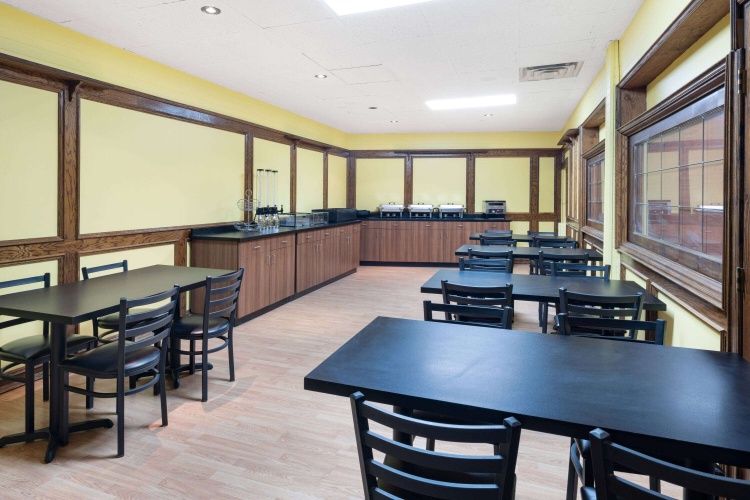Travelodge by Wyndham Fort St John photo 15
