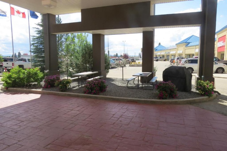 Rocky Inn Express photo 7